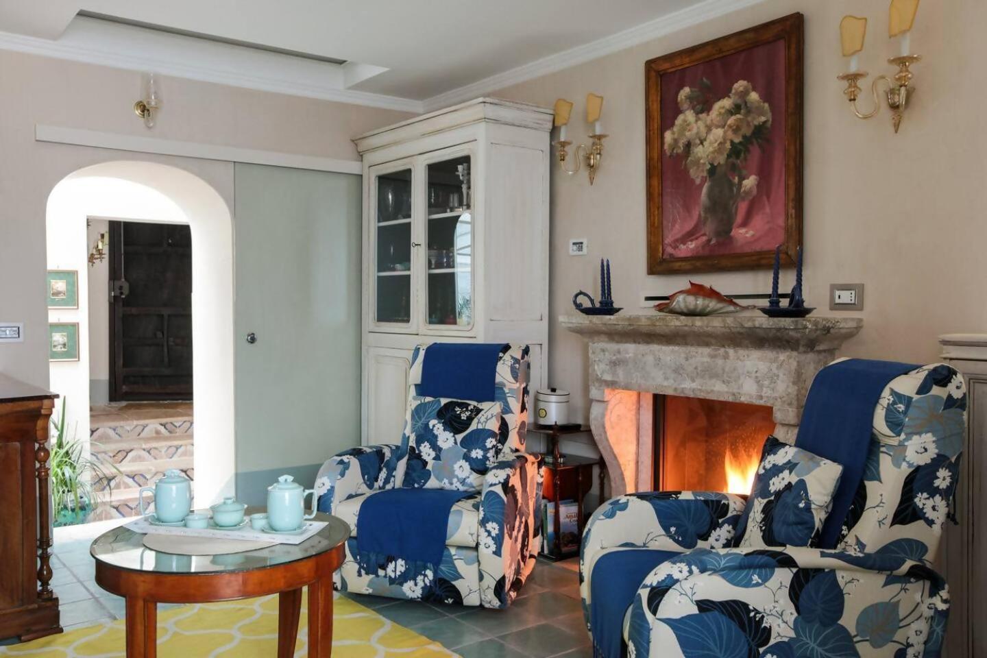 Perla Nel Blu Villa Affacciata Sul Mare Конка деи Марини Екстериор снимка